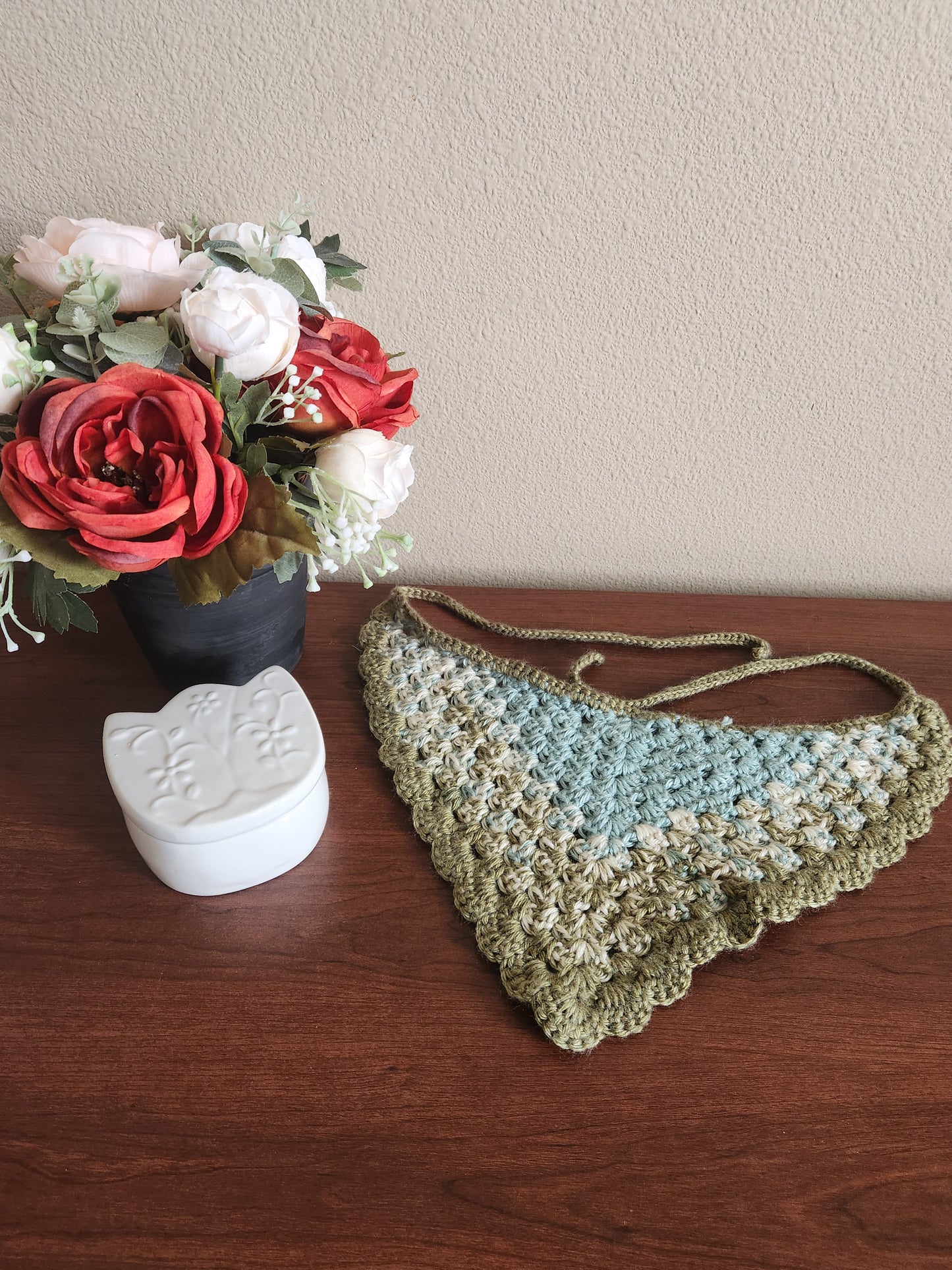 Scalloped Bandanas