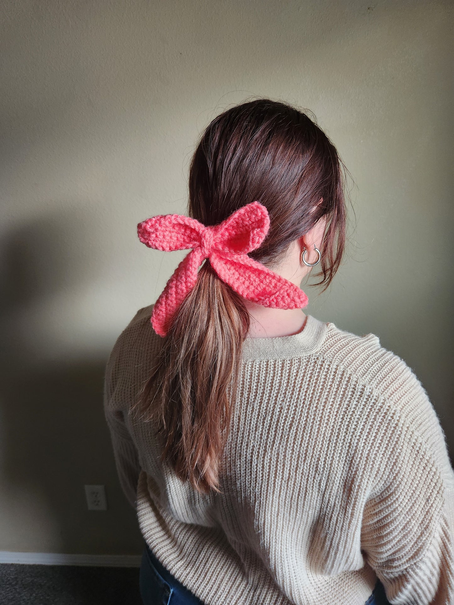 Medium Bella Bow
